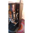 k: Pinocchio CV new - Schwarz-Edelstahl - Padhalter - Tassengestell aus Plexiglas - Kaffee und Dampf - Spinel
